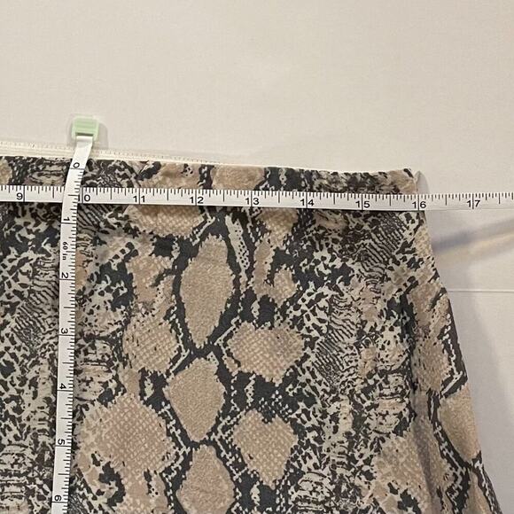American Eagle Lightweight Snakeskin Midi Skirt, Size Large - Picture 8 of 9
